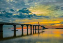 A bridge connecting two provinces