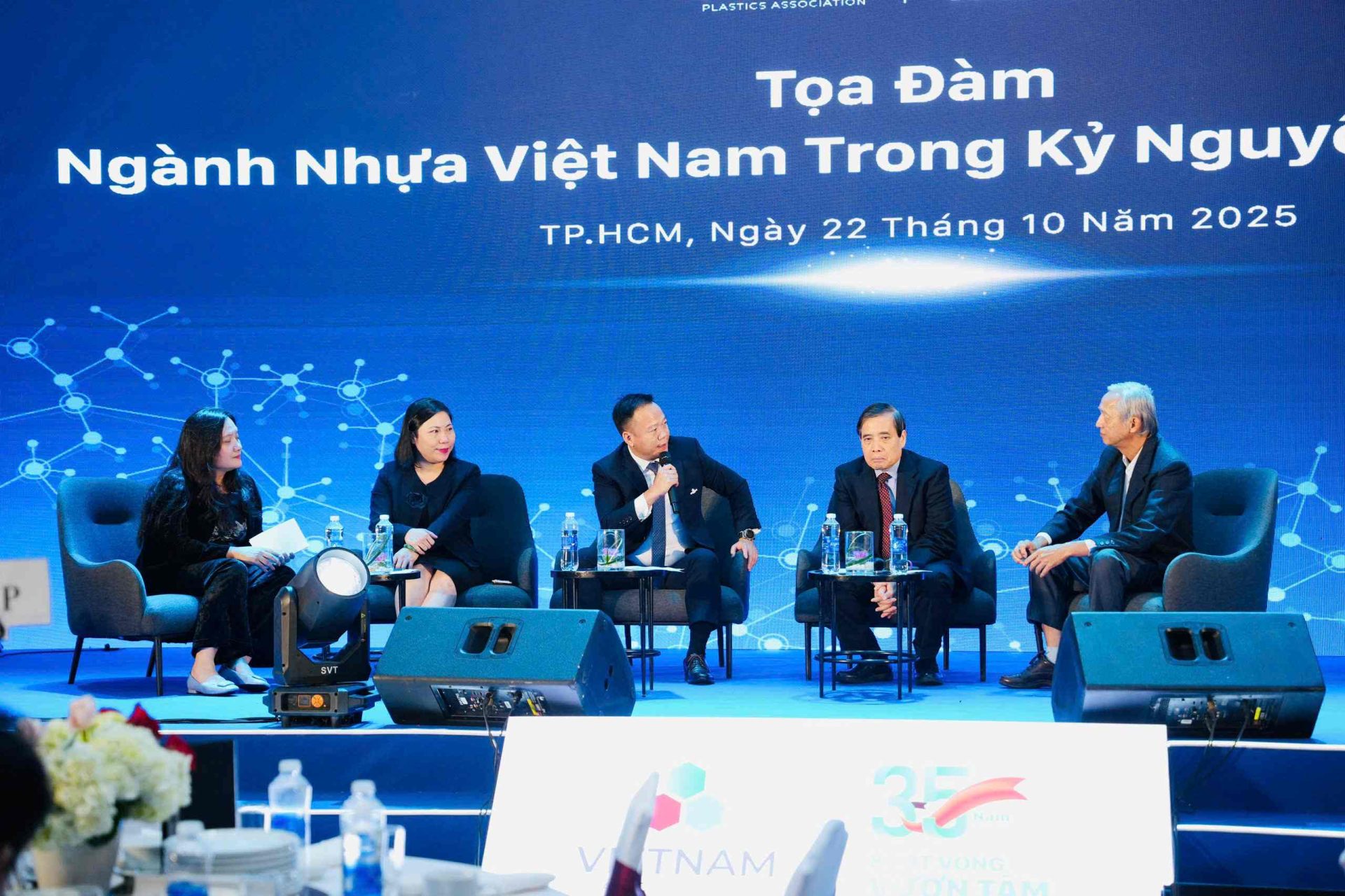 Vietnam Plastics Association: 35 Years of Growth  and Aspiration to Rise in a New Era